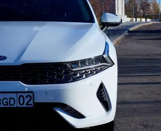 Silnik Benzyna 2,5 l – Wynajmij Kia K5 w Ałmaty.