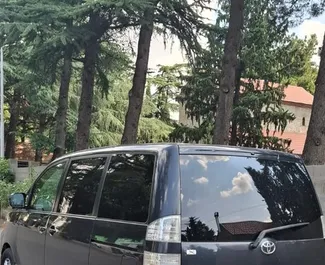 Wynajem samochodu Toyota Noah nr 14796 (Automatyczna) w Tbilisi, z silnikiem 2,0l. Benzyna ➤ Bezpośrednio od Lasha w Gruzji.