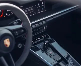 Silnik Benzyna 3,0 l – Wynajmij Porsche 911 Carrera GTS w Tbilisi.