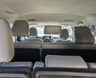 Wypożyczalnia Toyota Highlander w Tbilisi, Gruzja ✓ Nr 14725. ✓ Skrzynia Automatyczna ✓ Opinii: 0.