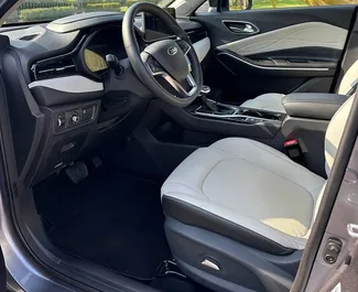 Silnik Benzyna 1,5 l – Wynajmij JAC JS4 w Dubaju.