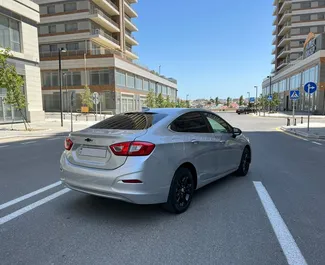 Wynajem samochodu Chevrolet Cruze nr 14827 (Automatyczna) w Baku, z silnikiem 1,5l. Benzyna ➤ Bezpośrednio od Emil w Azerbejdżanie.