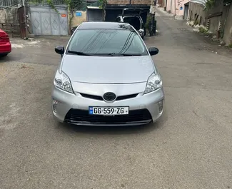 Wynajem samochodu Toyota Prius nr 14814 (Automatyczna) w Tbilisi, z silnikiem 1,8l. Hybryda ➤ Bezpośrednio od Rafo w Gruzji.
