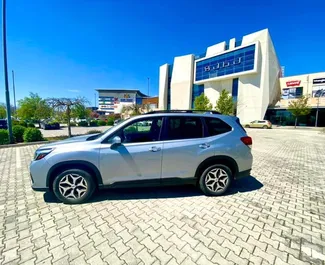 Wynajmij Subaru Forester 2019 w Gruzji. Paliwo: Benzyna. Moc:  KM ➤ Koszt od 90 GEL za dobę.