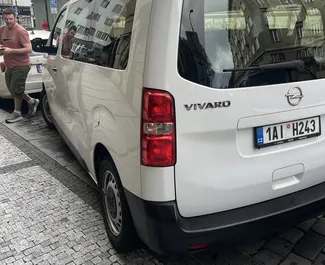 Wynajmij Opel Vivaro 2022 in Czechia. Paliwo: Diesel. Moc:  KM ➤ Koszt od 45 EUR za dobę.