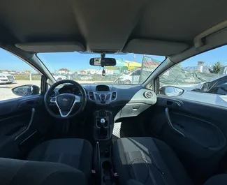 Wynajem samochodu Ford Fiesta nr 14837 (Manualna) na lotnisku w Tiranie, z silnikiem 1,6l. Diesel ➤ Bezpośrednio od Vilson w Albanii.