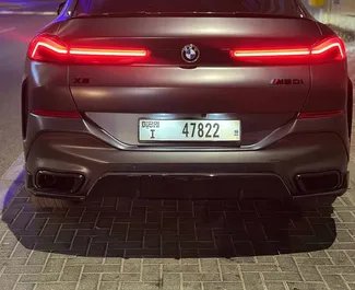 Wynajmij BMW X6 2023 w ZEA. Paliwo: Benzyna. Moc: 530 KM ➤ Koszt od 1080 AED za dobę.