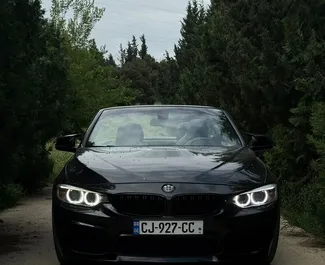 BMW M4 Cabrio 2018 do wynajęcia w Tbilisi. Limit przebiegu nieograniczony.