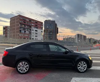Wynajmij Skoda Octavia 2018 w Albanii. Paliwo: Diesel. Moc:  KM ➤ Koszt od 29 EUR za dobę.