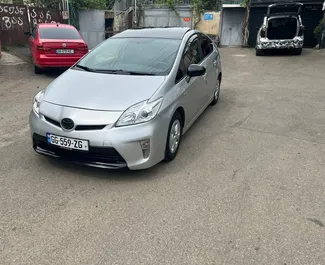 Wypożyczalnia Toyota Prius w Tbilisi, Gruzja ✓ Nr 14814. ✓ Skrzynia Automatyczna ✓ Opinii: 0.