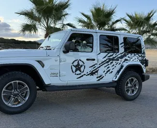 Jeep Wrangler Sahara 2022 – wynajem od właścicieli w Alicante (Hiszpania).