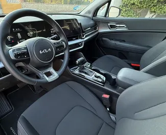 Kia Sportage 2025 do wynajęcia w Alicante. Limit przebiegu 250 km/dzień.