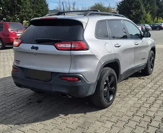Silnik Gaz 3,2 l – Wynajmij Jeep Cherokee w Kutaisi.