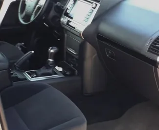 Toyota Land Cruiser Prado – samochód kategorii Komfort, Premium, SUV na wynajem w Azerbejdżanie ✓ Depozyt 400 AZN ✓ Ubezpieczenie: OC, CDW, SCDW, FDW, Od Kradzieży.