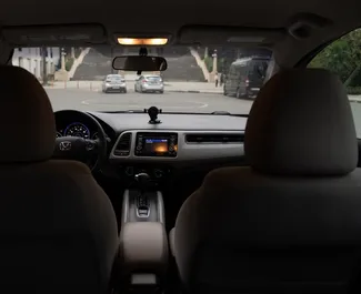 Honda HR-V 2021 do wynajęcia w Kutaisi. Limit przebiegu nieograniczony.