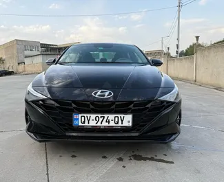 Wypożyczalnia Hyundai Elantra na lotnisku w Tbilisi, Gruzja ✓ Nr 15114. ✓ Skrzynia Automatyczna ✓ Opinii: 0.