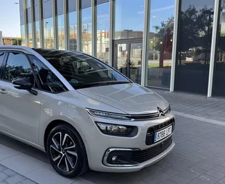 Citroen C4 Grand Picasso – samochód kategorii Komfort, Premium, Minivan na wynajem w Hiszpanii ✓ Depozyt 500 EUR ✓ Ubezpieczenie: OC.
