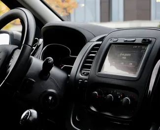 Opel Vivaro – samochód kategorii Ekonomiczny, Komfort, Minivan na wynajem na Białorusi ✓ Depozyt 133 USD ✓ Ubezpieczenie: OC, CDW.