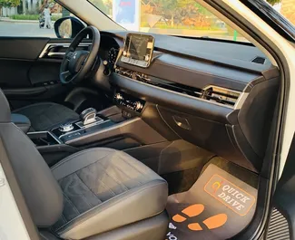 Wynajmij Mitsubishi Outlander w Dubaj ZEA