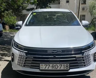 BYD Destroyer 05 2025 do wynajęcia w Baku. Limit przebiegu nieograniczony.