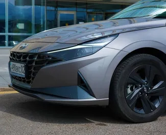 Silnik Benzyna 1,6 l – Wynajmij Hyundai Elantra w Ałmaty.