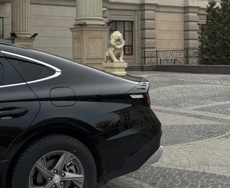 Silnik Benzyna 2,5 l – Wynajmij Hyundai Sonata w Ałmaty.