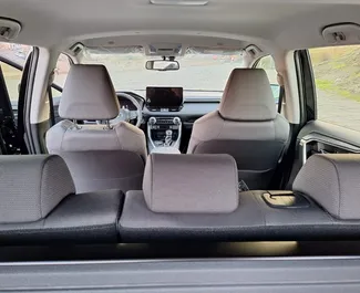 Silnik Hybryda 2,5 l – Wynajmij Toyota Rav4 w Tbilisi.