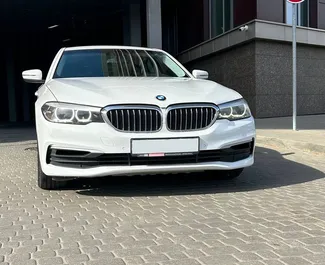 Wypożyczalnia BMW G30 W Mińsku, Białoruś ✓ Nr 15034. ✓ Skrzynia Automatyczna ✓ Opinii: 0.
