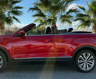 Wypożyczalnia Volkswagen T-Roc Cabrio w Alicante, Hiszpania ✓ Nr 15106. ✓ Skrzynia Automatyczna ✓ Opinii: 0.