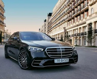 Wypożyczalnia Mercedes-Benz S-Class na lotnisku w Baku, Azerbejdżan ✓ Nr 15240. ✓ Skrzynia Automatyczna ✓ Opinii: 0.