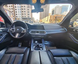 Wynajem samochodu BMW X7 nr 15243 (Automatyczna) na lotnisku w Baku, z silnikiem l. Benzyna ➤ Bezpośrednio od Murat w Azerbejdżanie.