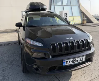 Wypożyczalnia Jeep Cherokee w Tbilisi, Gruzja ✓ Nr 14752. ✓ Skrzynia Automatyczna ✓ Opinii: 0.