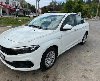 Wypożyczalnia Fiat Egea w Fethiye, Turcja ✓ Nr 11779. ✓ Skrzynia Manualna ✓ Opinii: 0.