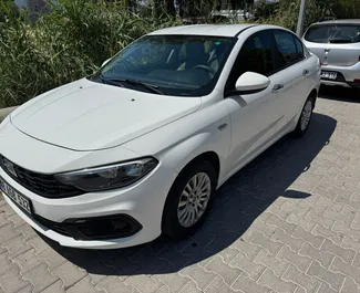 Wypożyczalnia Fiat Egea w Fethiye, Turcja ✓ Nr 11756. ✓ Skrzynia Manualna ✓ Opinii: 6.