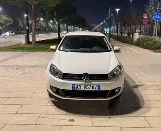 Wypożyczalnia Volkswagen Golf 6 w Tiranie, Albania ✓ Nr 15188. ✓ Skrzynia Manualna ✓ Opinii: 0.