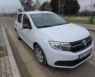 Wynajem samochodu Dacia Sandero nr 15392 (Manualna) na lotnisku w Tiranie, z silnikiem 1,5l. Diesel ➤ Bezpośrednio od Romeo w Albanii.