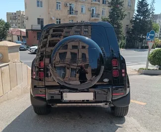 Wynajmij Land Rover Defender 2023 w Azerbejdżanie. Paliwo: Benzyna. Moc: 300 KM ➤ Koszt od 390 AZN za dobę.