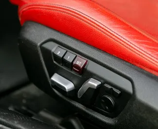 Silnik Benzyna 2,0 l – Wynajmij BMW 430i Cabrio w Tbilisi.