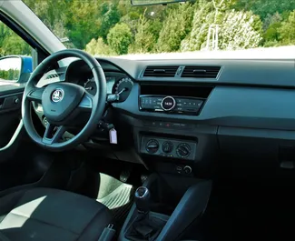 Skoda Fabia Combi 2019 do wynajęcia w Budapeszcie. Limit przebiegu nieograniczony.