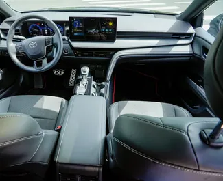 Silnik Benzyna 2,0 l – Wynajmij Toyota Camry w Erewaniu.