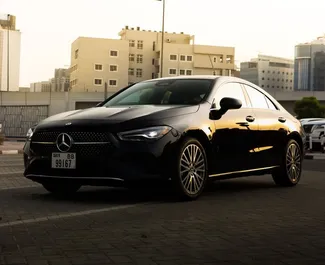Wynajem samochodu Mercedes-Benz CLA-Class nr 6161 (Automatyczna) w Dubaju, z silnikiem 2,0l. Benzyna ➤ Bezpośrednio od Abbas w ZEA.