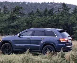 Wypożyczalnia Jeep Grand Cherokee w Tbilisi, Gruzja ✓ Nr 15276. ✓ Skrzynia Automatyczna ✓ Opinii: 0.