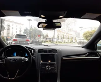 Silnik Hybryda 1,8 l – Wynajmij Ford Fusion Sedan w Tbilisi.