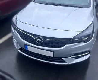 Wypożyczalnia Opel Astra Sports Tourer w Budapeszcie, Węgry ✓ Nr 15253. ✓ Skrzynia Automatyczna ✓ Opinii: 0.