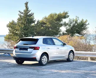 Wynajem samochodu Skoda Fabia nr 15339 (Automatyczna) w Budvie, z silnikiem 1,0l. Benzyna ➤ Bezpośrednio od Luka w Czarnogórze.
