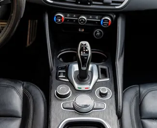 Alfa Romeo Giulia – samochód kategorii Ekonomiczny, Komfort na wynajem w Gruzji ✓ Depozyt 540 GEL ✓ Ubezpieczenie: OC.