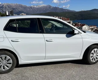 Skoda Fabia 2024 do wynajęcia w Herceg Novi. Limit przebiegu nieograniczony.