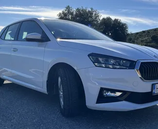 Wypożyczalnia Skoda Fabia w Herceg Novi, Czarnogóra ✓ Nr 15424. ✓ Skrzynia Automatyczna ✓ Opinii: 0.