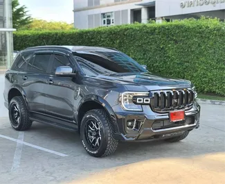 Wypożyczalnia Ford Everest w Phuket, Tajlandia ✓ Nr 15499. ✓ Skrzynia Automatyczna ✓ Opinii: 0.