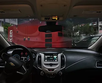 Wynajmij Chevrolet Cruze 2016 w Gruzji. Paliwo: Benzyna. Moc: 150 KM ➤ Koszt od 70 GEL za dobę.